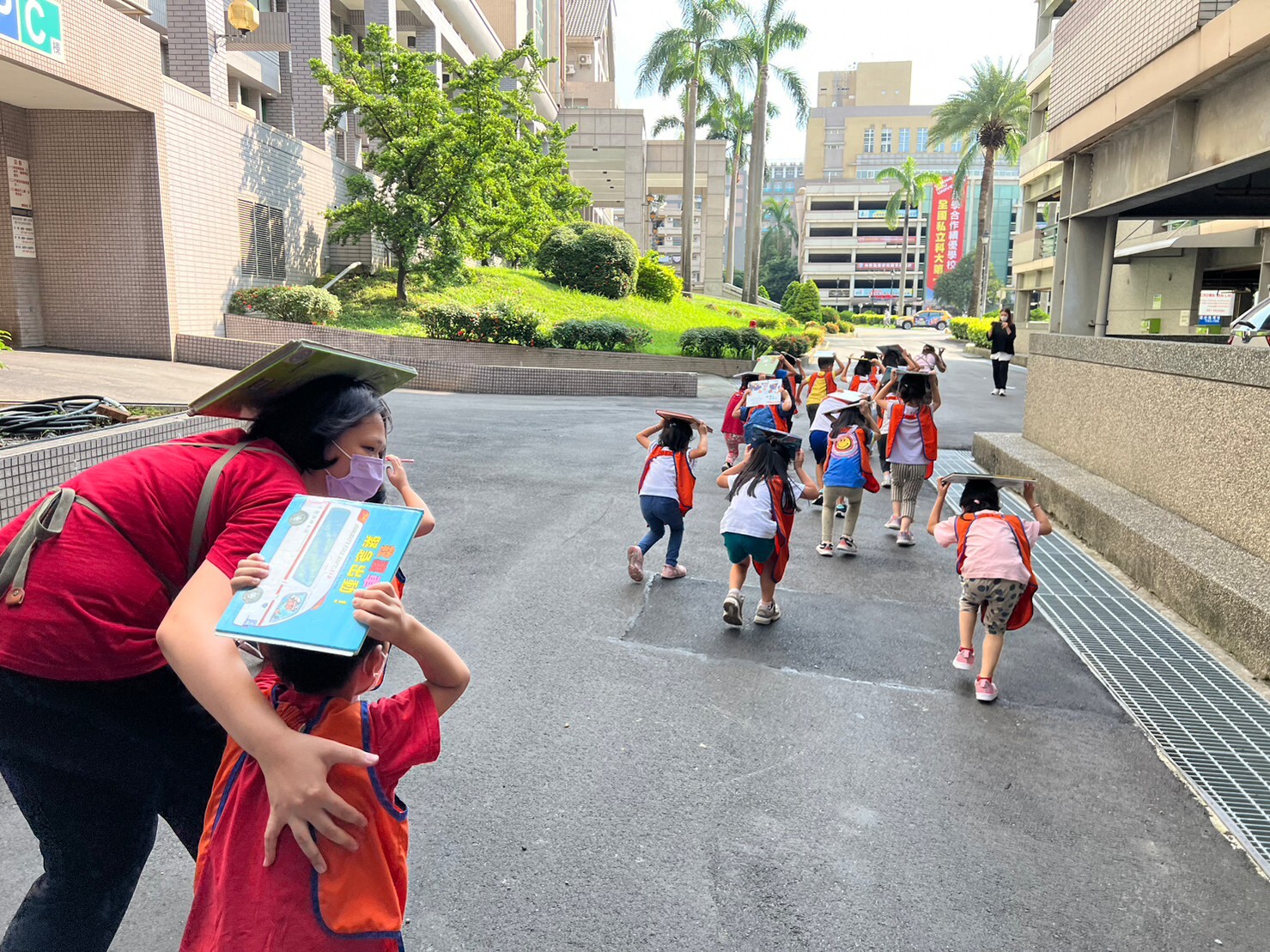 Earthquake Evacuation Drills in the Kindergarten