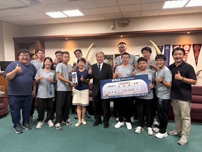 正修科大特教龍舟隊勇奪亞軍 從競賽榮耀到公益實踐 划出共融教育與永續價值